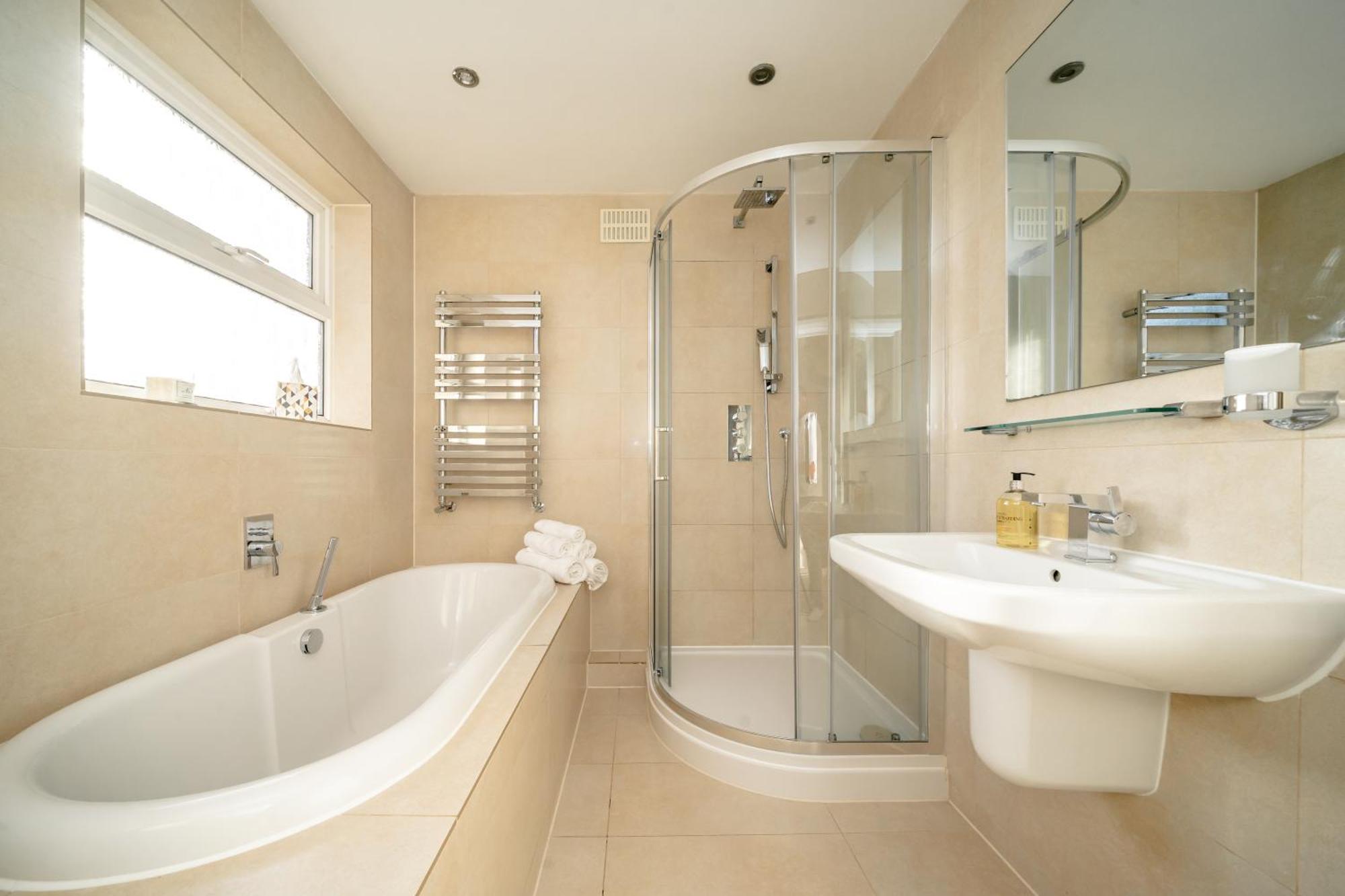 London & Forest Loughton  Exterior foto